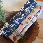 シートベルトカバー 　ネイビーあじさい風花柄×北欧風ピンクの花柄