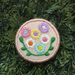 お花の刺繍ブローチ✴︎136