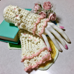 オーダー作品★ お花を摘みに ★3シーズン カフスにもなるfeminine リストウォーマー 2way 