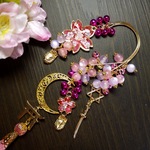 桜華稲荷の護符(桜草)／狐面と桜モチーフイヤーフック