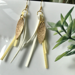 タッセルピアス