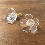 ★再再販★ガラスのサクラノハナ ピアス/イヤリング