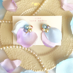 花びらアシンメトリーピアス(ブルーパープル)♡送料込み