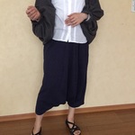 ニット生地スカンツ風パンツ紺