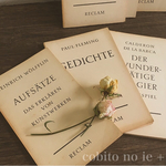 アンティークミニ洋書（1冊）