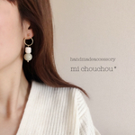 アクリルビーズ×リングパーツの春色ピアス/イヤリング