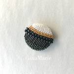 ビーズ刺繍ブローチ　惑星　モノトーン