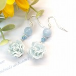 【再販】アクアマリンとお花のピアス パワーストーン 天然石 薔薇