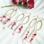プチプラシリーズ♡ミニバラの揺れるピアス／イヤリング（レジンアクセサリー）