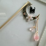 黒猫と月桜のかんざし  🌸