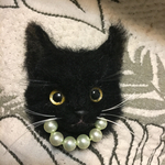 羊毛フェルト黒猫のブローチ