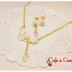 桜ホイップのネックレス＆ノンホールピアス