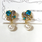  コットンパールとビジューのピアス（イヤリング）