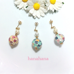 モザイクシェルのころころピアス