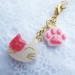 肉球と猫っちょ顔のイヤホンジャック④【ピンクぶち猫】