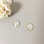 シンプルホワイトシェルレジンピアス/イヤリング