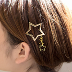 ヘアアクセサリー/星の透かしとスイングスターのヘアクリップピン/h-188