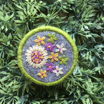 お花の刺繍ブローチ✴︎144