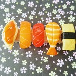 お寿司のマグネットバー