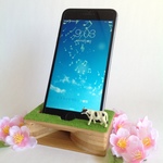 電源の要らない天然竹製　iPhone　スマホ　エコスピーカー【ウシ】