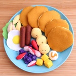 フェルト 朝食ハワイアンパンケーキ