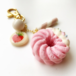 フレンチクルーラーのキーホルダー(中)