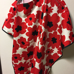 New★収納コンパクト☆授乳ケープ（赤・花柄）