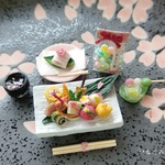 桜のころ　ミニチュア桜色点心　花見