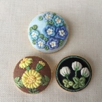 ご注文品　刺繍ブローチ３点