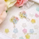 ふんわり花束とクリスタルビーズ＊ピアス／イヤリング