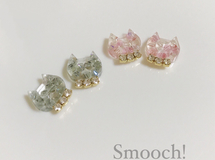 スワロフスキーのにゃんこピアス/イヤリング