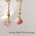 ガラスのUFOのイヤリング（ピンク）