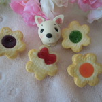 ジャムサンドクッキーのちいさなブローチ♡