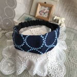ヘアターバン ミナペルホネン 生地　タンバリン　紺色×水色刺繍  