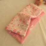 数量限定*8重ガーゼ大判ハンカチ*pinkイチゴとリボン