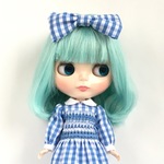 スモッキング刺繍ワンピース ギンガムチェック ブルー リボン付き ブライス服