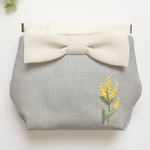 刺繍✧ミモザのふんわりリボンポーチ