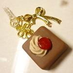 *限定*イヤフォンジャック(ドライクランベリーチョコ×リボン)