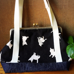 ニャンコシルエット❤︎がま口バッグ❤︎バンダナ付き