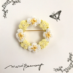  再販＊黄色いお花のリースbrooch