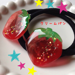 いちごのヘアゴム