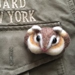 毛繕いまん丸顔