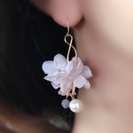 lavender flower ピアス / イヤリング      春夏＊結婚式＊ ウェディング ＊花 ＊浴衣 夏祭り