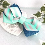 【送料込み】Opera❇with  denim  stripe バナナクリップ        