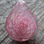 pinonyaca  (188)ガラスペンダント  お花　 フューム