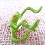 カエルのリングスタンド