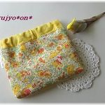 リバティのティッシュ入れつきばねポーチ＊イエロー