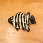 イシダイ・陶芸作品　豆皿（陶 さかな 箸置き）