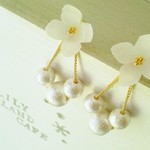 ２WAY　秋のおめかしピアス　ホワイト