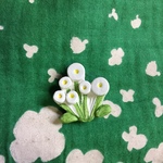 お花、たくさん咲いたよブローチ